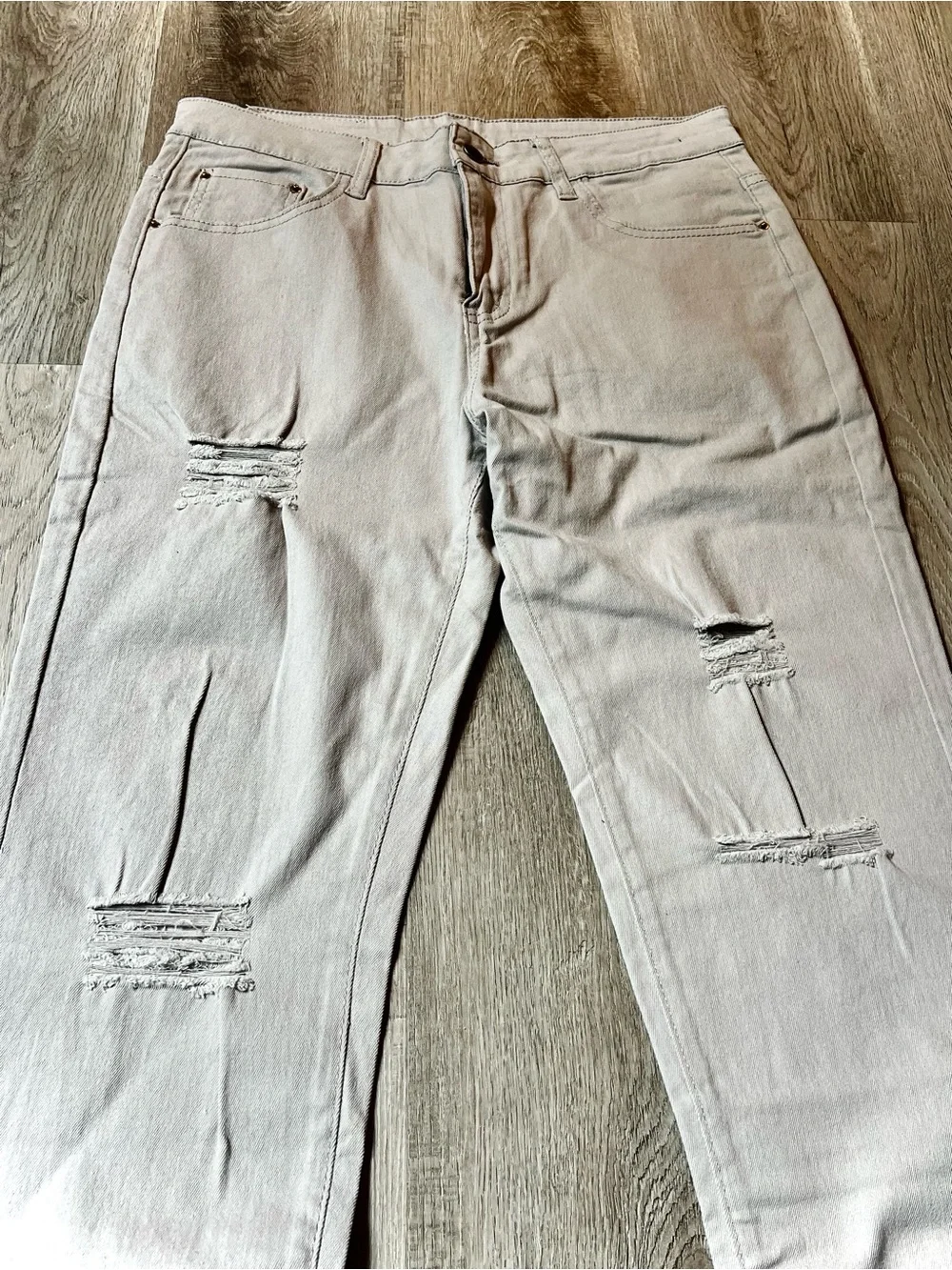 Men’s Grey Distressed Skinny Stretch Denim by WULFUL; Size 32 -NWT Discontinued!